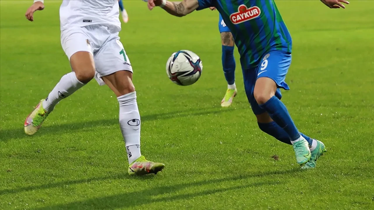Çaykur Rizespor'un yeni başkanı Ali Zeki Saruhan oldu!