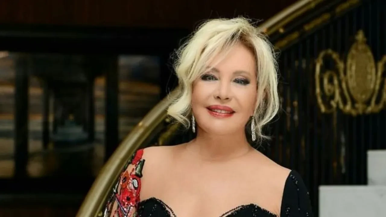 emel sayın kimdir 