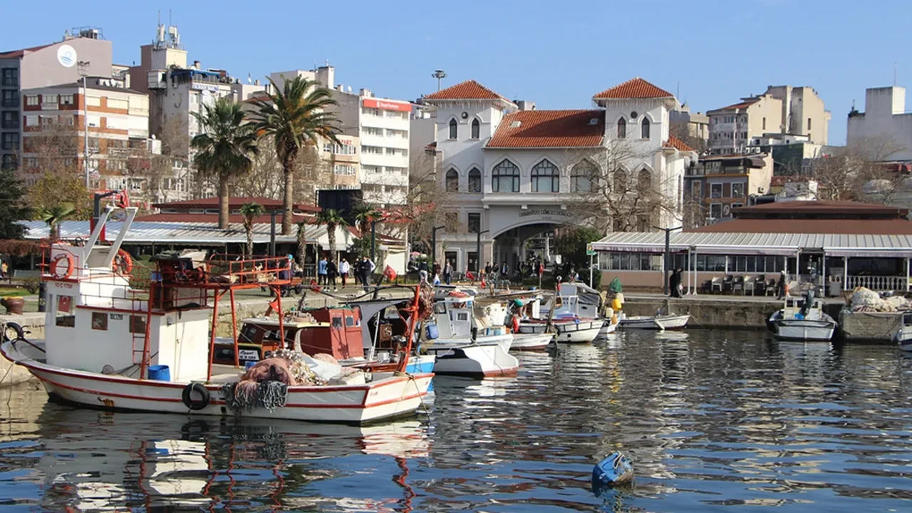 BANDIRMA (BALIKESİR)