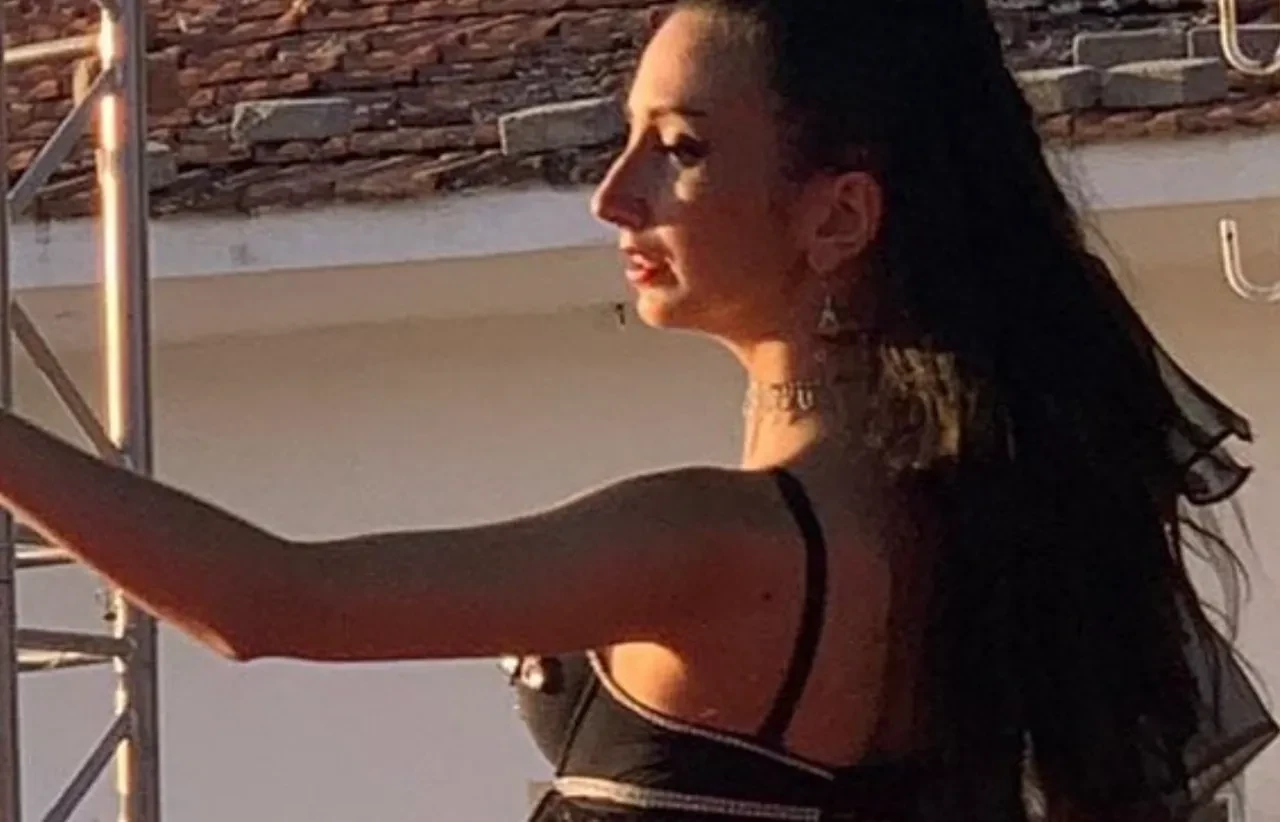 Lara Zeynep Uygur kimdir, kaç yaşında? Lara Zeynep Uygur kimin kızı?Lara Zeynep Uygur mesleği nedir?