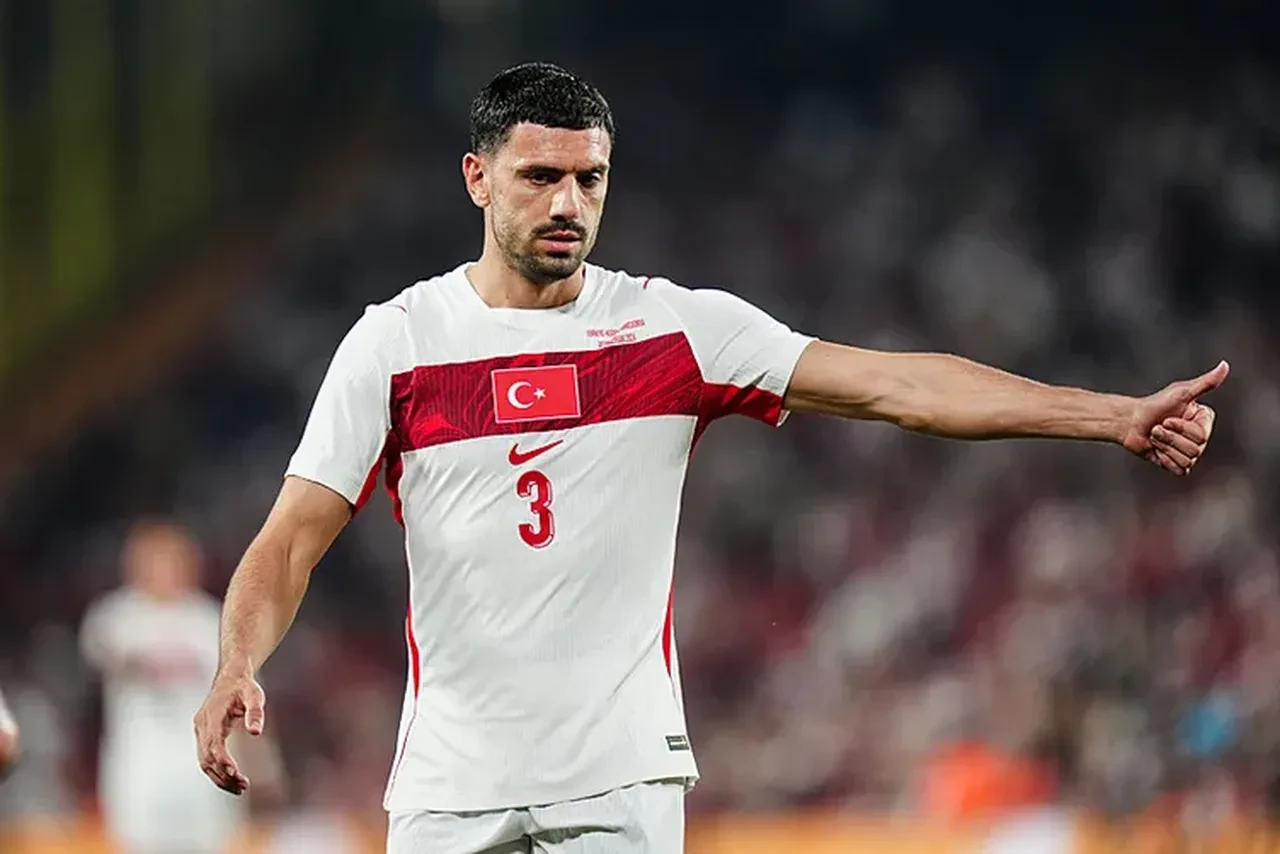 Milli yıldız Fenerbahçe’ye gelmek için gemileri yaktı! Maaşında yarı yarıya indirime gitti
