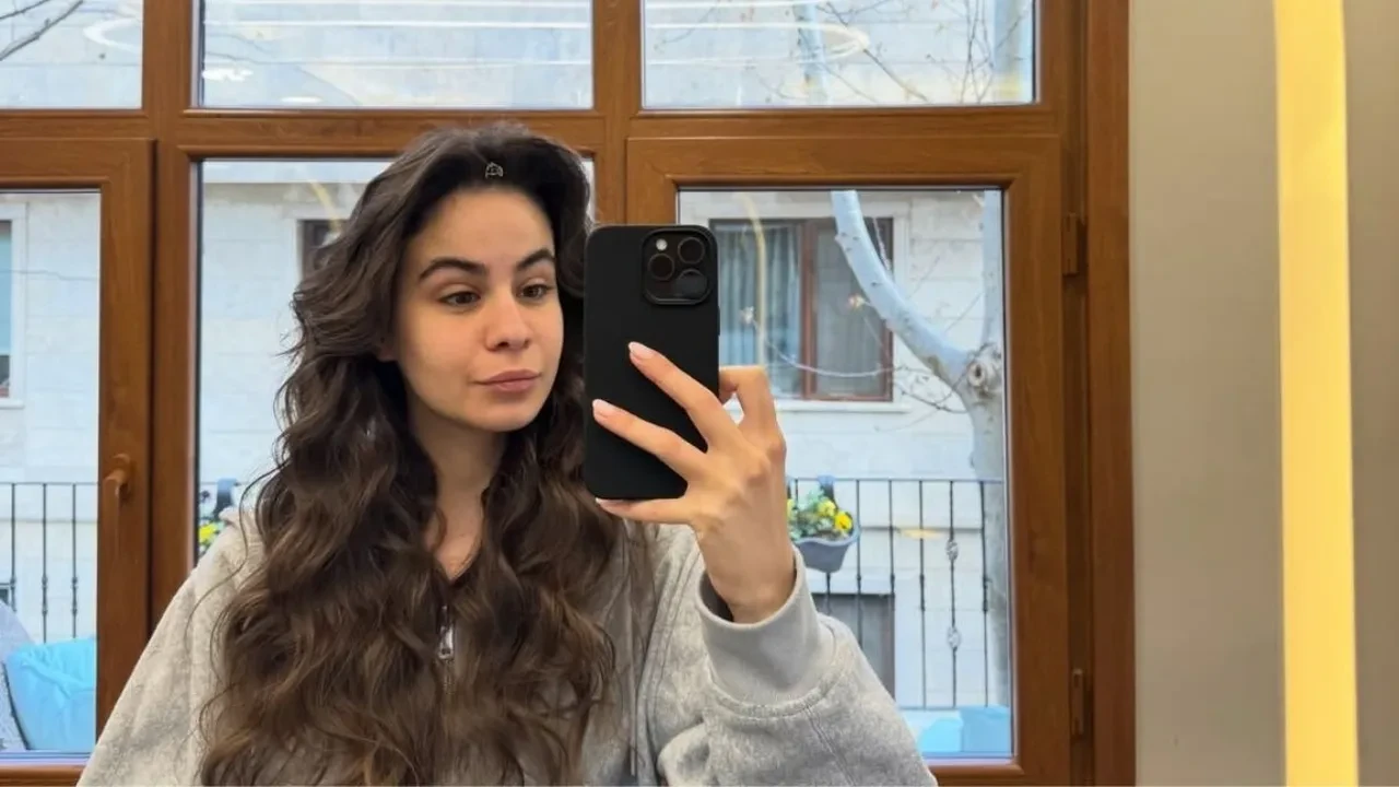 Naz Sayıner ve Erdem Şanlı sevgili mi? Naz Sayıner Taşacak Bu Deniz dizisinden ayrılıyor mu?