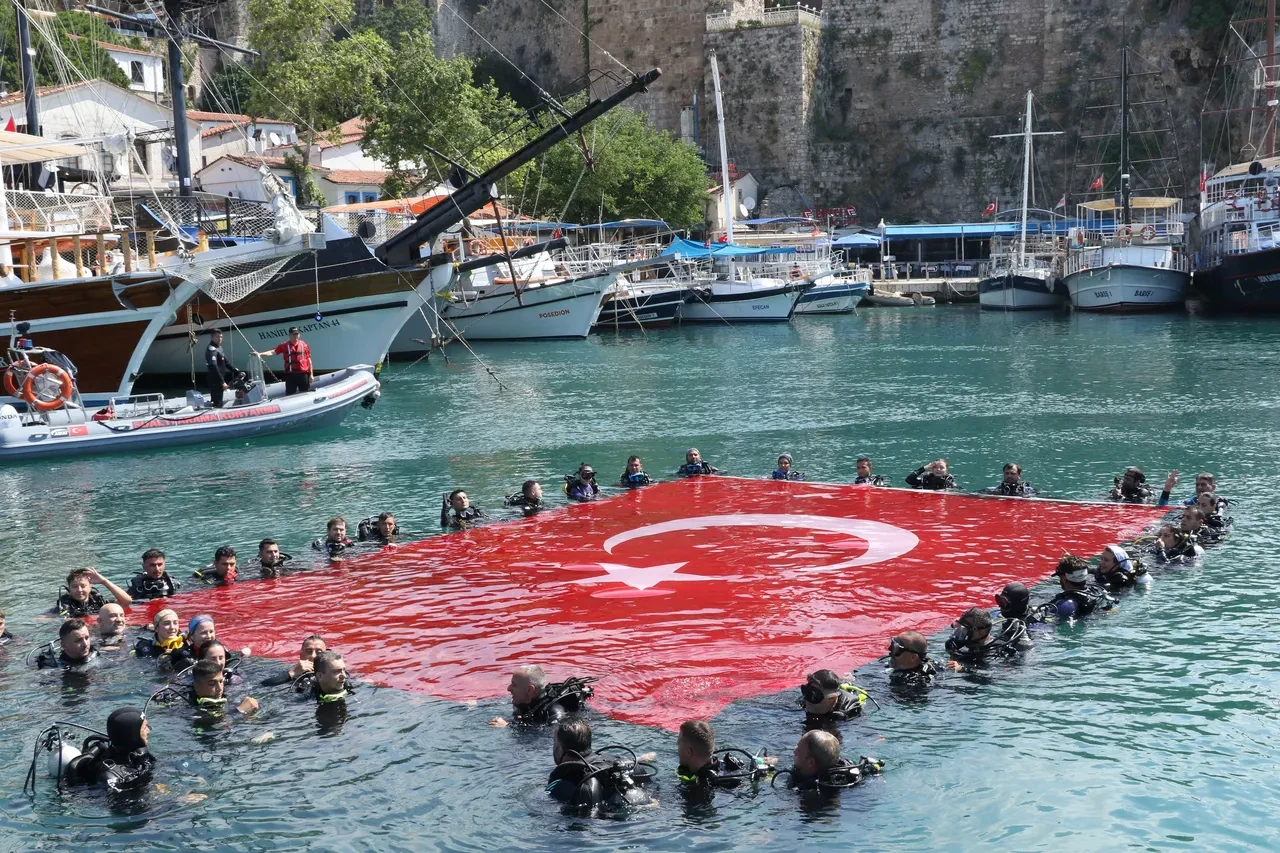 Plajlarda sigara yasağı yarın başlıyor! Uymayana para cezası