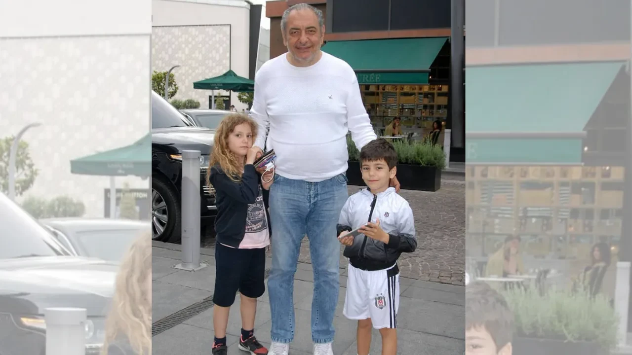 Reha Muhtar son yolculuğuna uğurlandı! Çocukları Poyraz ve Ayşe Nazlı babalarına son görevini yerine getirdi