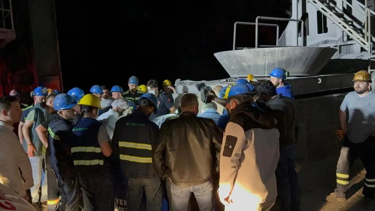 Samsun'daki demir çelik fabrikasında facia: 3 işçi hayatını kaybetti