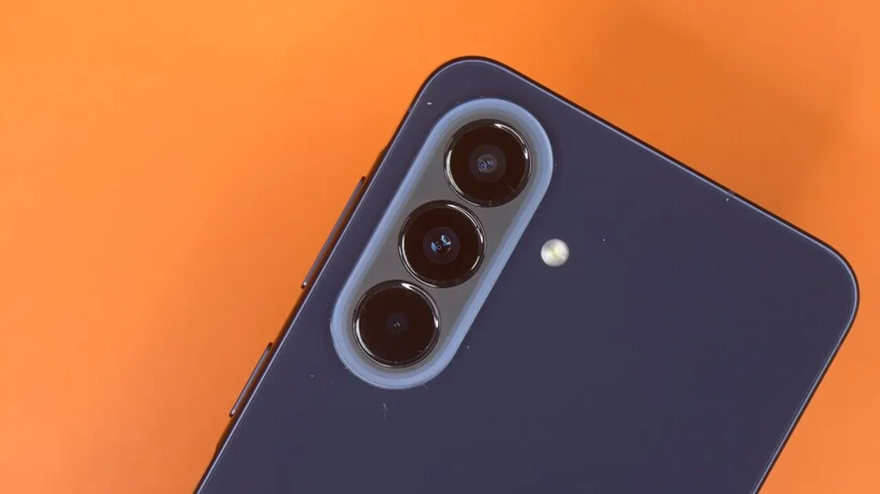 Samsung telefonlarda güncelleme sonrası kamera sorunu