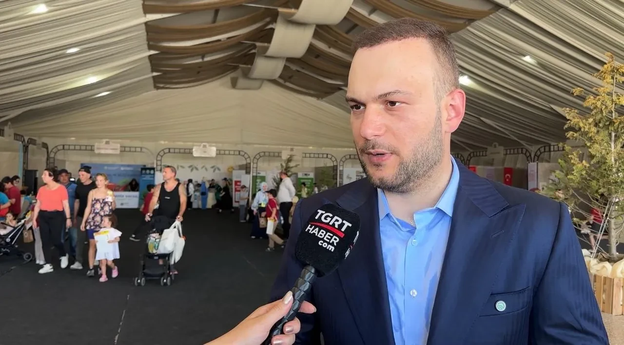 Sıfır Atık Festivali'nde Samed Ağırbaş'tan milyonlara tasarruf çağrısı!