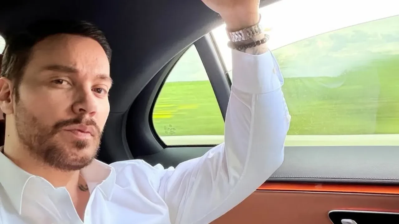 Sinan Akçıl’dan korkutan paylaşım! Ayağına 14 dikiş atıldı