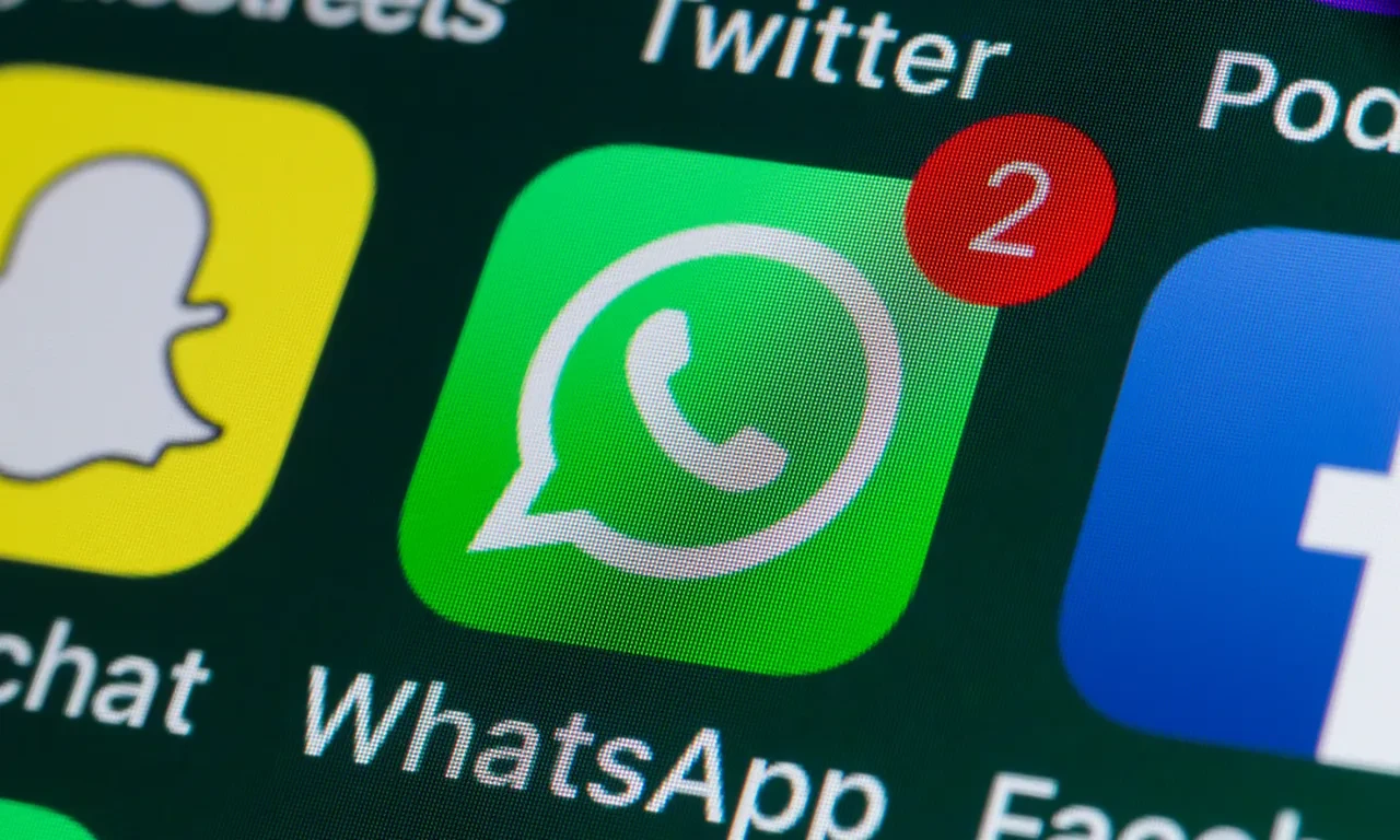 Telefonunuza yabancı numaradan mesaj mı geldi? WhatsApp'ın yeni özelliği hayat kurtaracak!