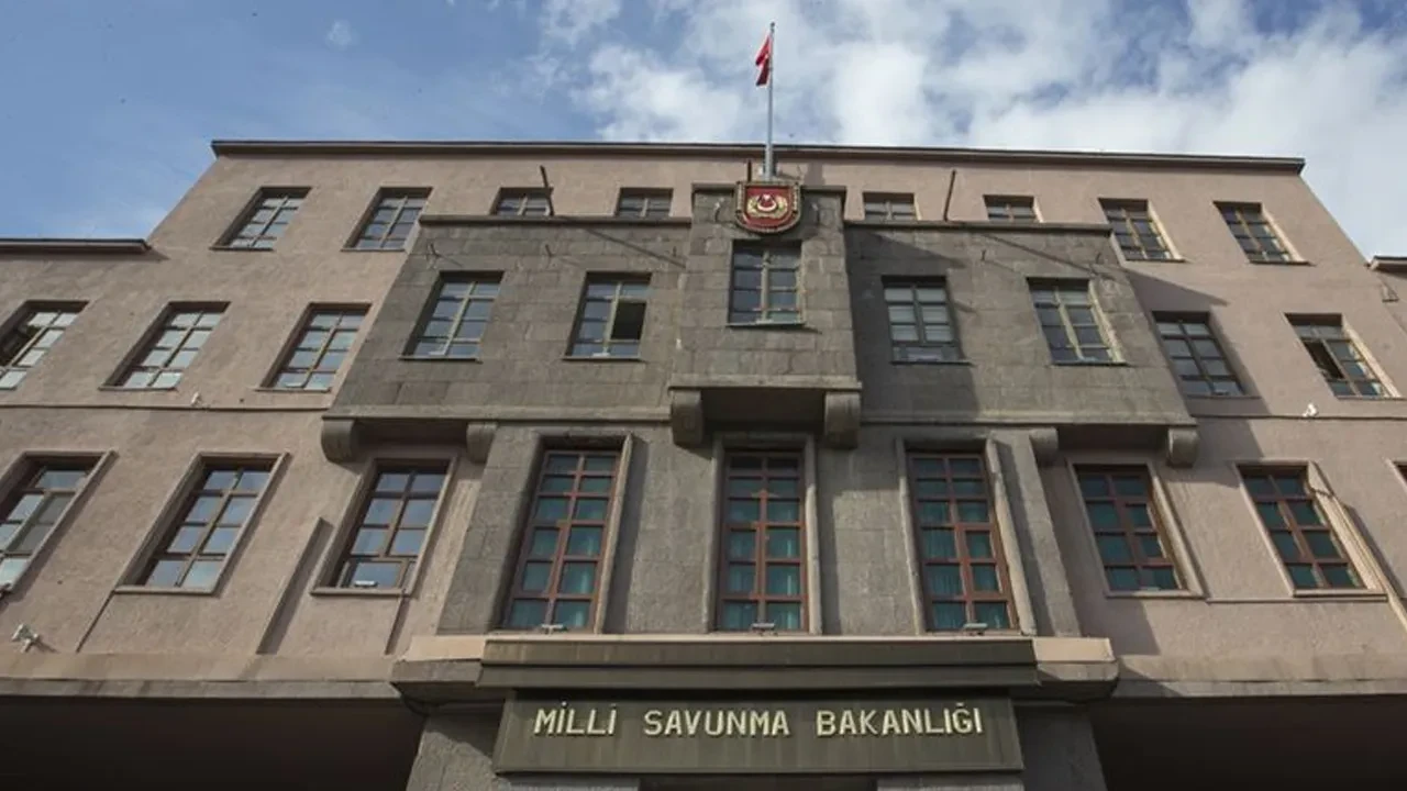Yunanistan ve GKRY'nin silah alımını artırması! MSB'den flaş açıklama: Gerekli tedbirler alınıyor