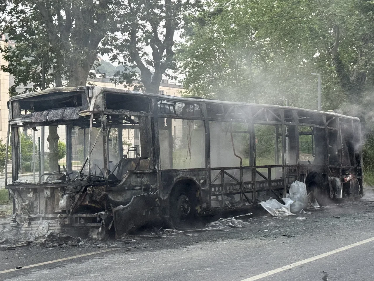 Beykoz'da İETT otobüsünde korku dolu anlar: Alevler bir anda sardı