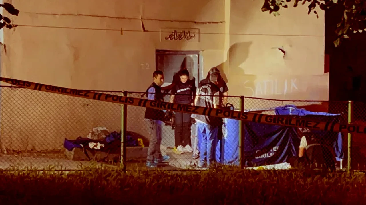 Bursa'da gece saatlerinde dehşet! Karı-koca sokak ortasında katledildi 