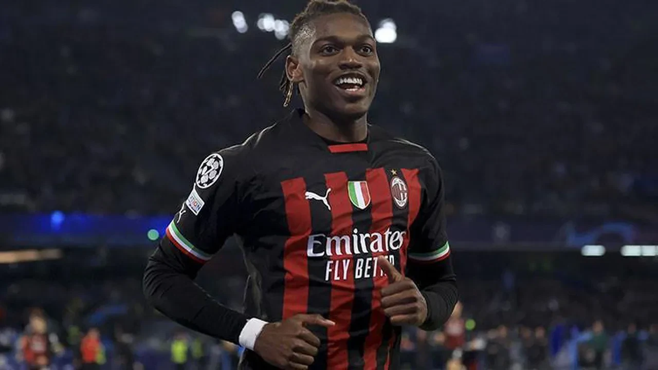 Galatasaray, Rafael Leao transferinde sona yaklaştı! Milan ile bonservis pazarlıkları tamamlandı