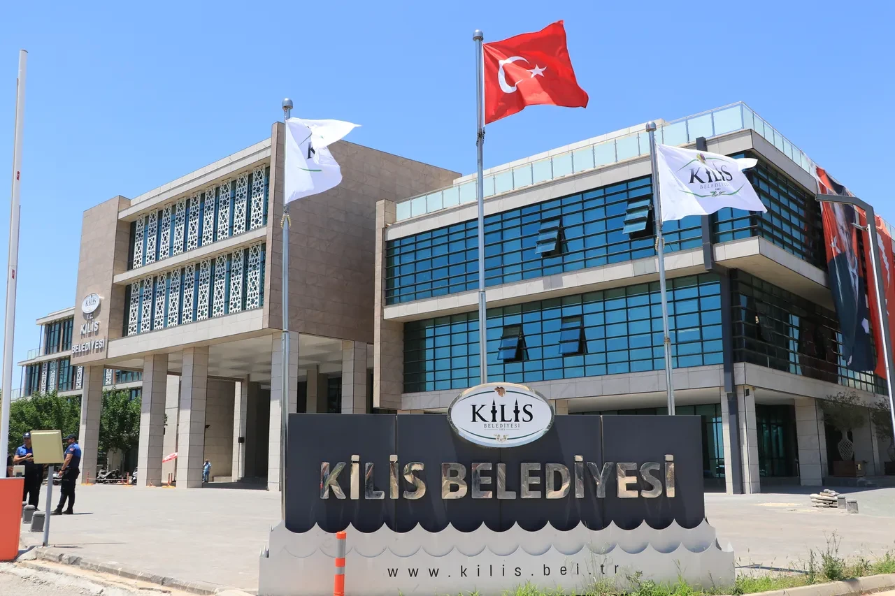 Kilis Belediye Başkanı Hakan Bilecen CHP’den istifa etti
