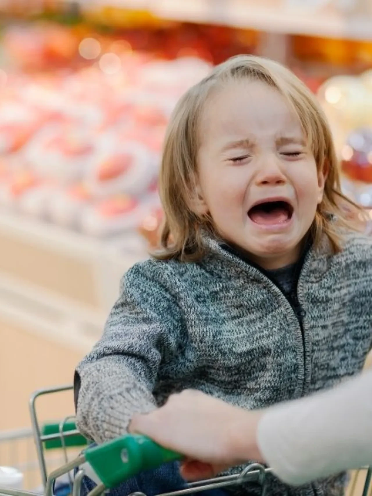Market ortasında ağlama krizi yaşayan çocuklar için çözümler! 