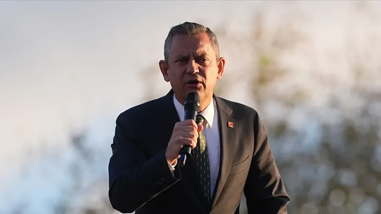 Özgür Özel'in yeni partisinin adı belli oldu iddiası