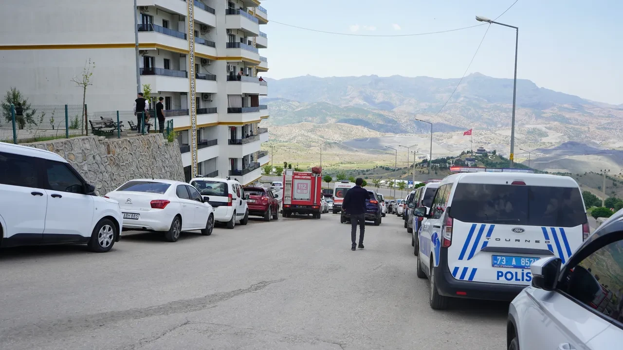 Şırnak’ta sağlık çalışanının şüpheli ölümü: Arkadaşları evine girdi, gördükleri karşısında donakaldı! 