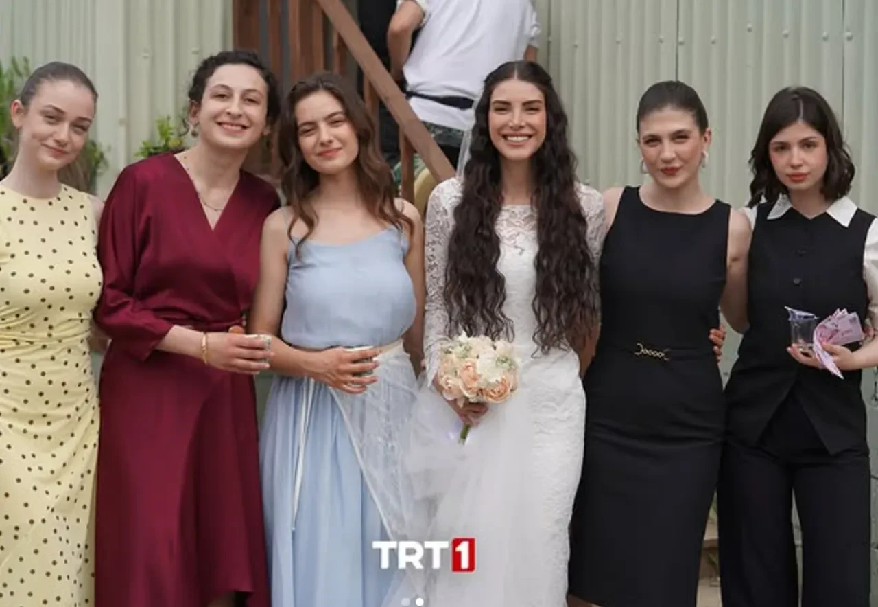 Taşacak Bu Deniz sezon finalinde kimler ayrılacak? Taşacak Bu Deniz'in Hicran'ı Burcu Cavrar ağzından kaçırdı!
