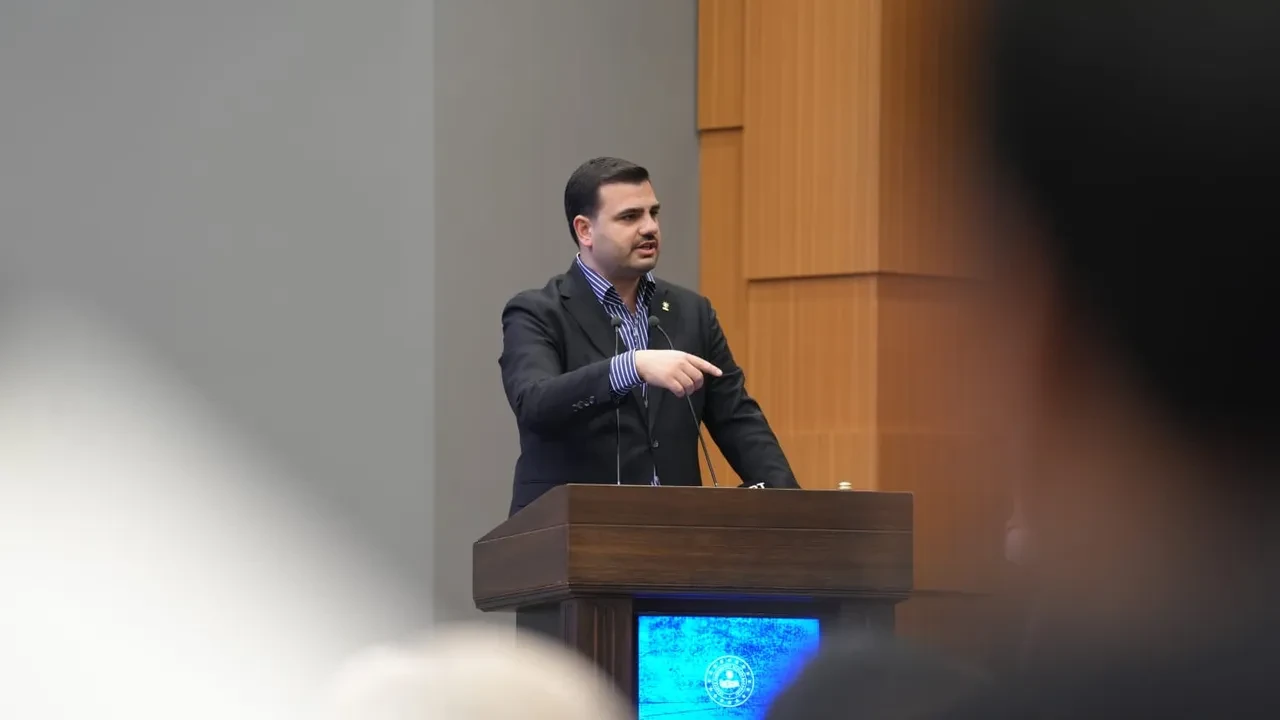 AK Parti Milletvekili İnan’dan Rahmi Koç çıkışı: O sözleri şiddetle kınıyoruz
