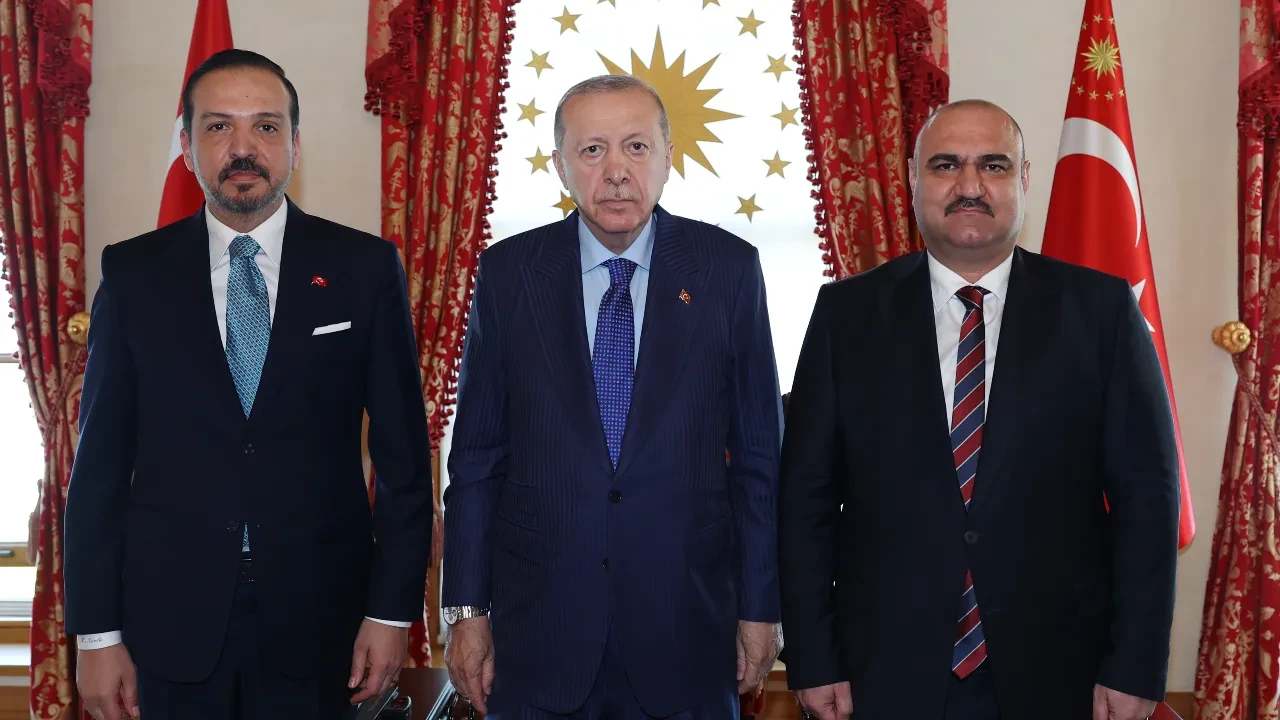 Cumhurbaşkanı Erdoğan Kerkük'ün Türkmen Valisi Ağa'yı kabul etti