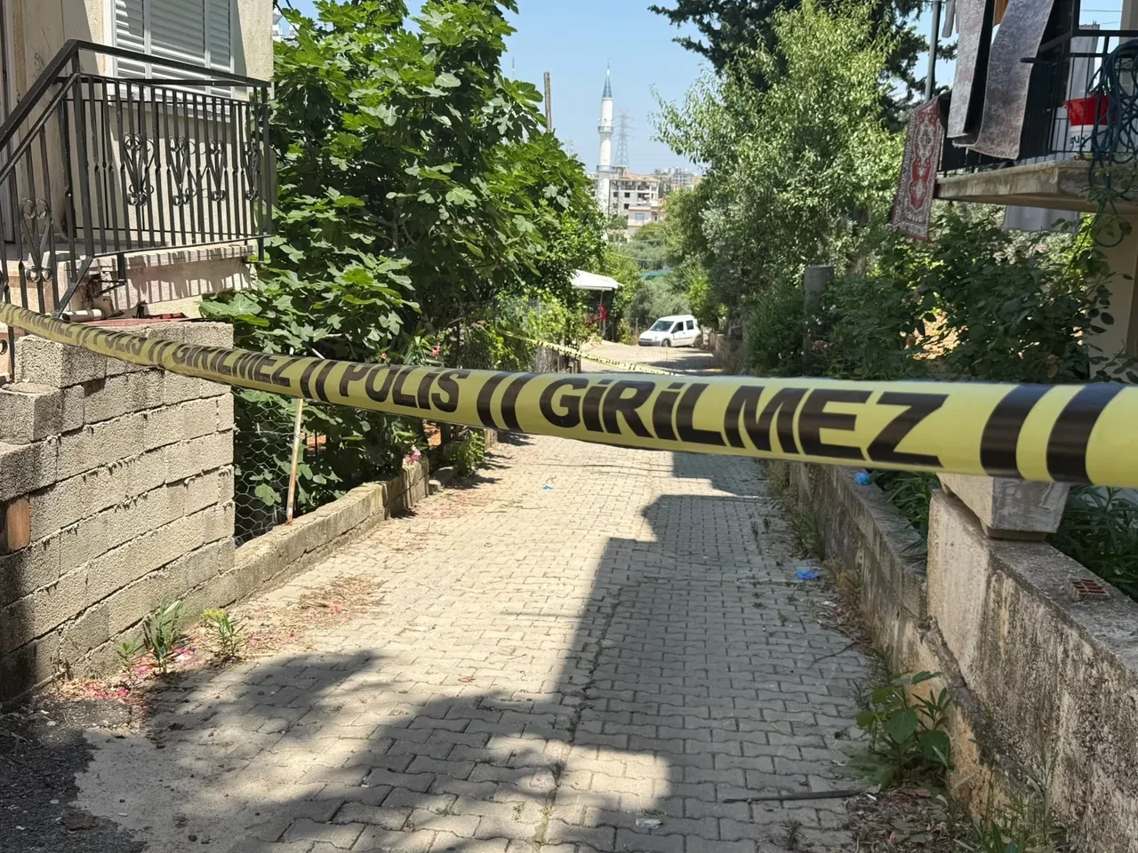 Evinin bahçesinde ölü bulundu! Antalya'da acı olay