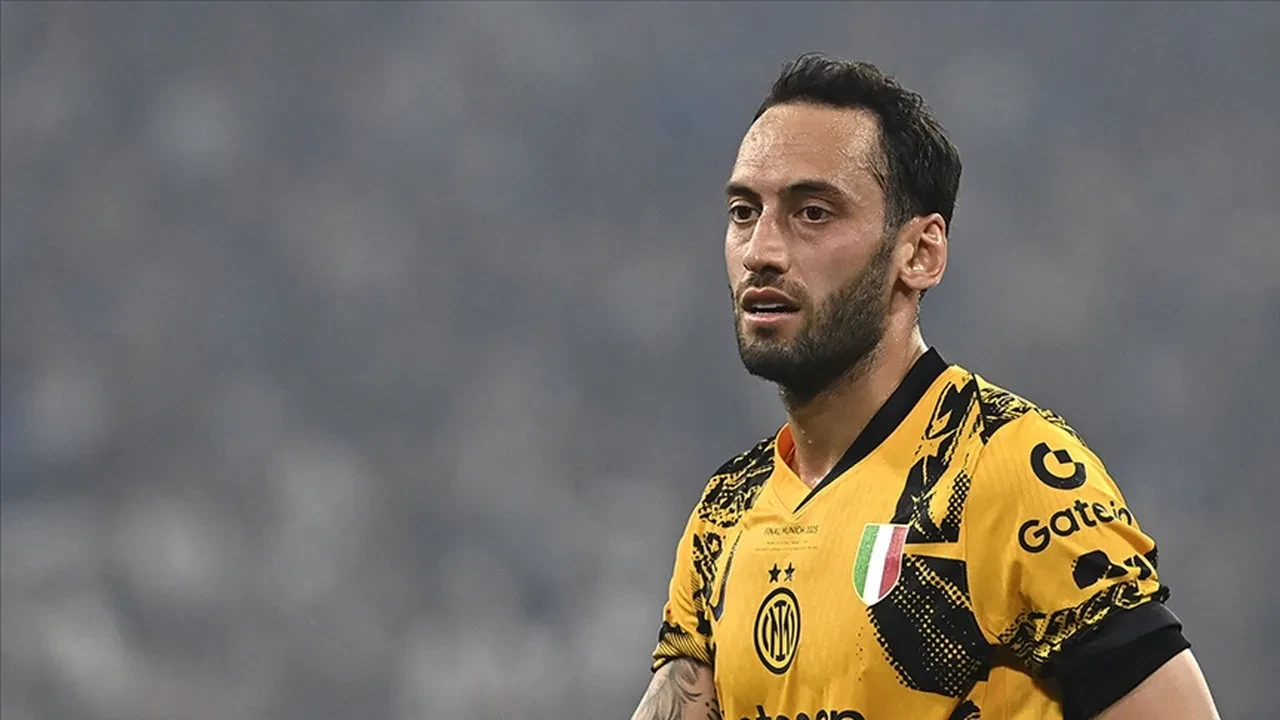 Galatasaray çok istiyordu: Hakan Safi'den Hakan Çalhanoğlu bombası!