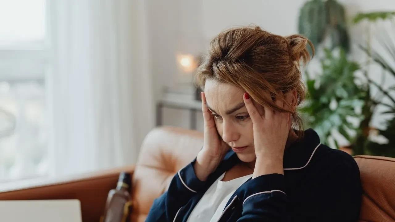 Kadınlarda kronik magnezyum eksikliğinin gözden kaçan 5 erken sinyali!
