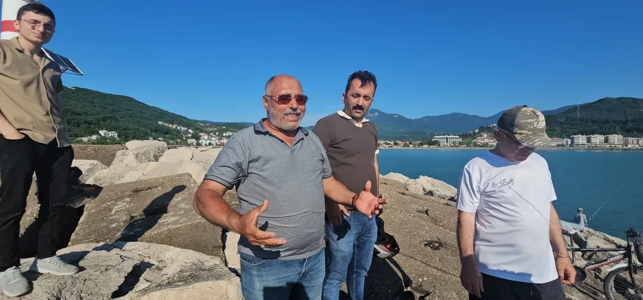 Karadeniz'de korkutan olay: Denizin altından önce kabardı sonra patladı