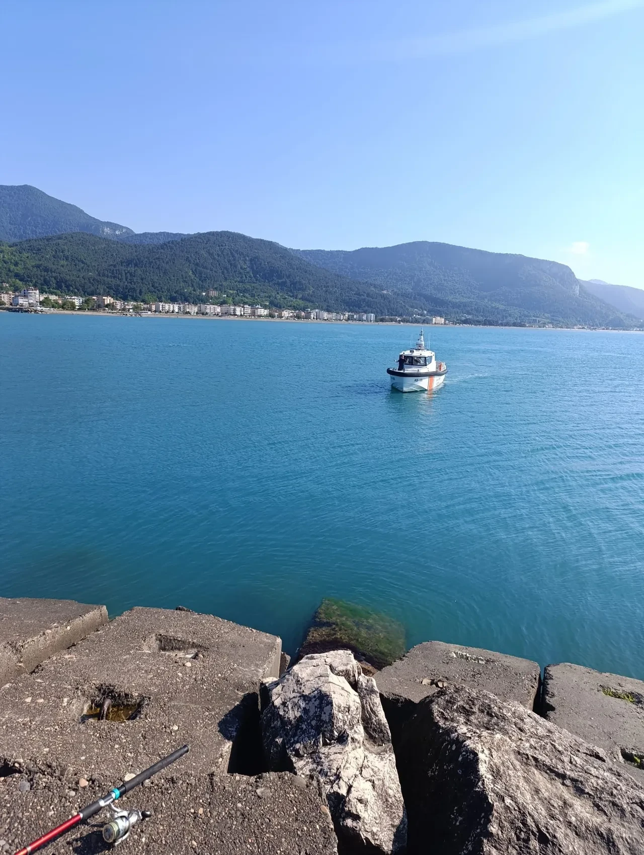 Karadeniz'de korkutan olay: Denizin altından önce kabardı sonra patladı