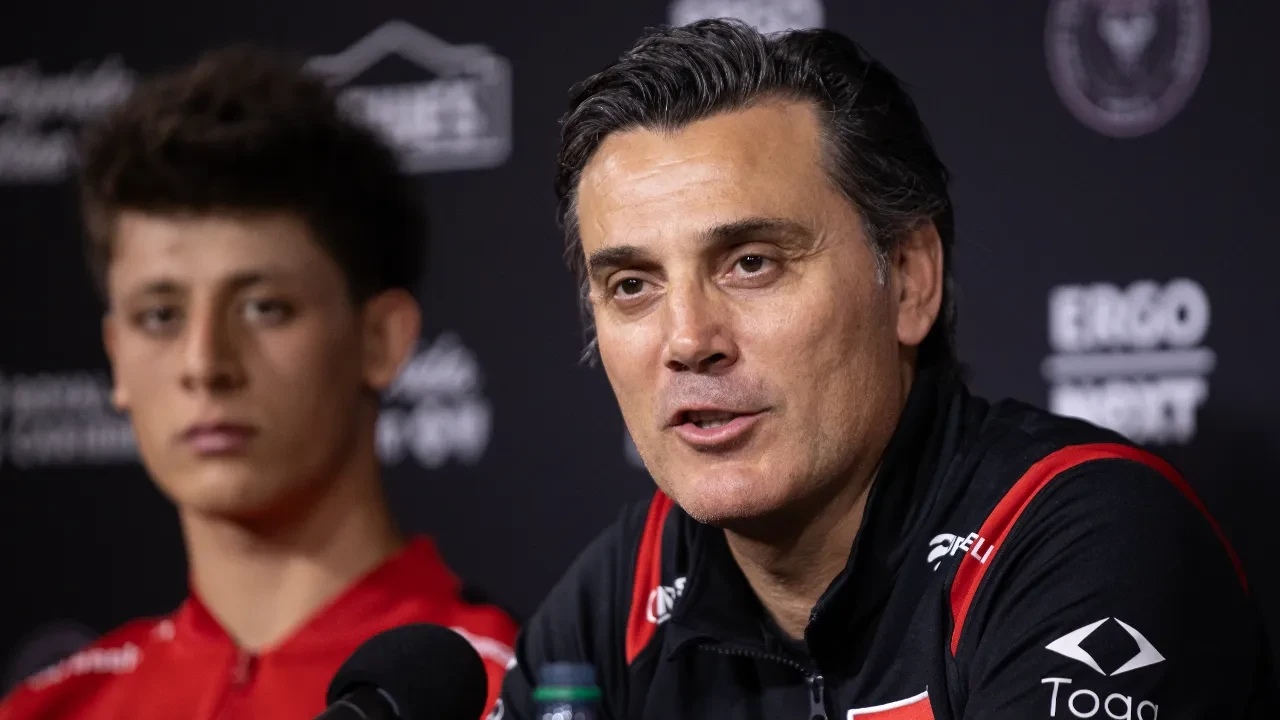 Montella'dan tekliflerle ilgili açıklama! 