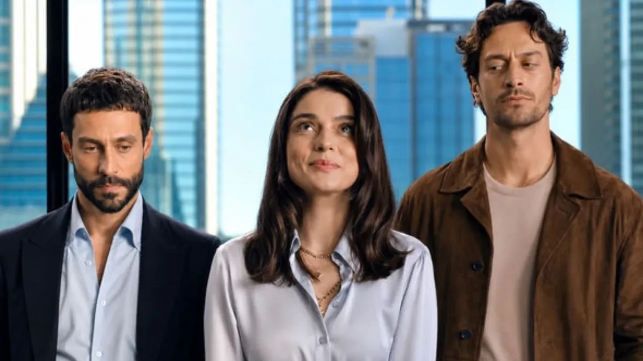 Show TV'nin yeni dizisinde kriz bitmiyor! Muhtemel Aşk'ın 2. afişinin de kopya olduğu iddiası 