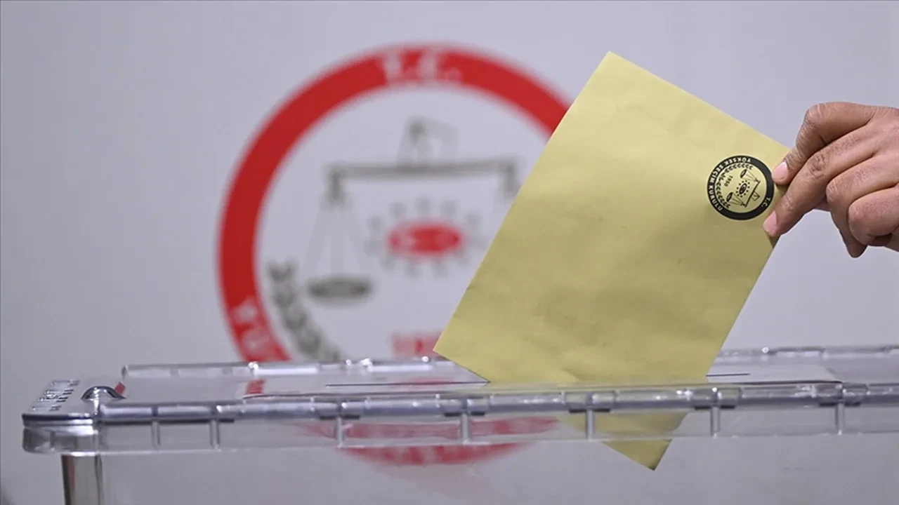6 beldede seçim heyecanı: Binlerce seçmen sandığa gidecek