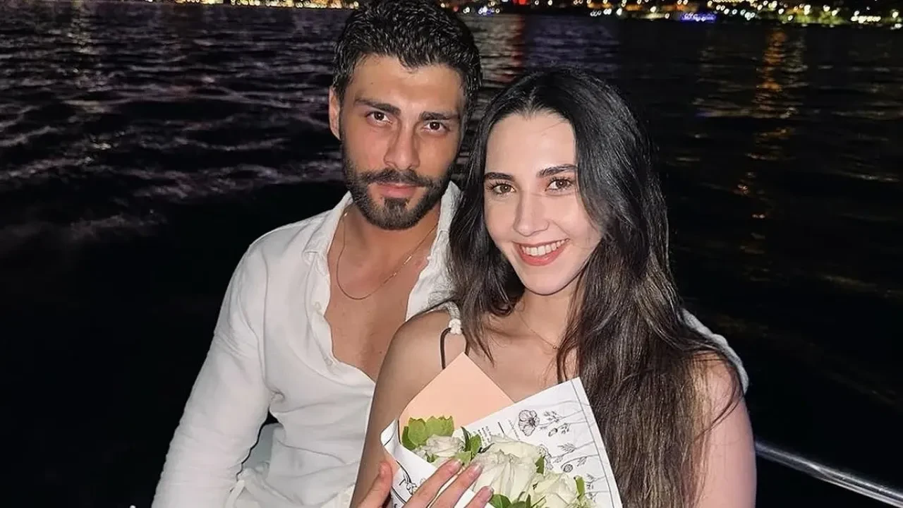 Aytek Şayan’a Ali Öner ve Zeynep Atılgan aşkı soruldu! Taşacak Bu Deniz'in Şerif'inden dikkat çeken cevap