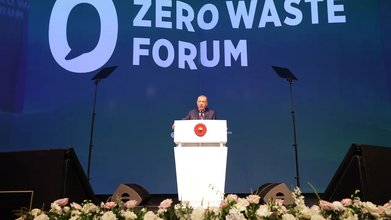 Cumhurbaşkanı Erdoğan: İklim meselesi, savaş ve salgın gibi insanlığı tehdit eden ciddi bir sorun