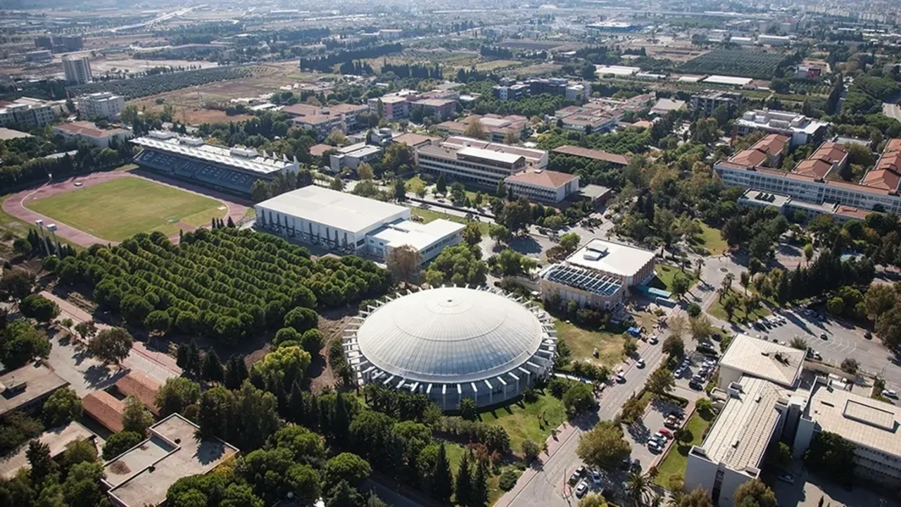 Dünyanın en iyi üniversiteleri belli oldu! Ankara Üniversitesi ODTÜ ve Boğaziçi’ni geride bıraktı!