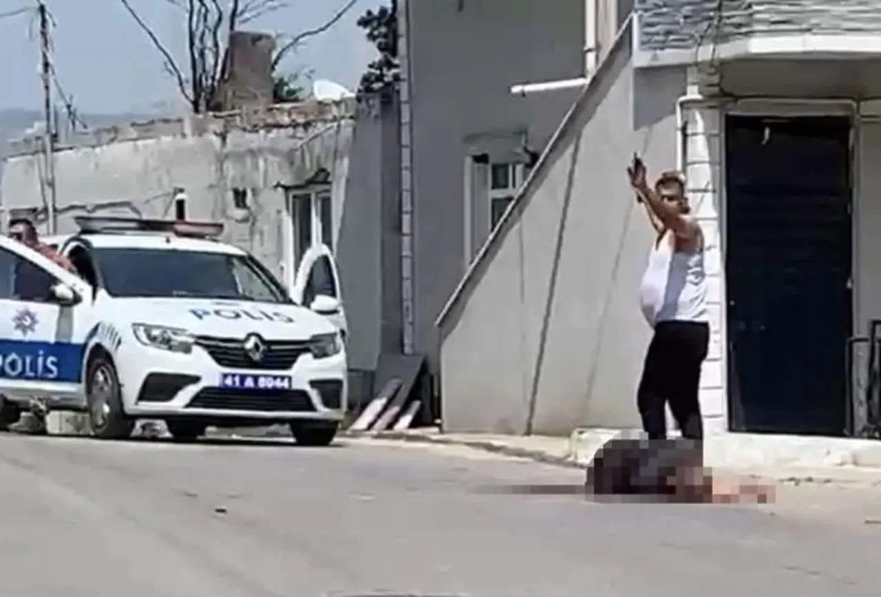 Kocaeli'de sokak ortasında koca vahşeti! 5 çocuk annesi hastanede hayatını kaybetti