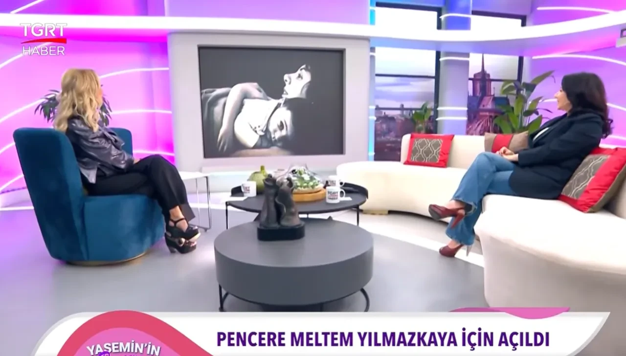 Meltem Yılmazkaya canlı yayında gözyaşlarını tutamadı! Güldür Güldür'ün Mehtap'ından duygulandıran annelik itirafı