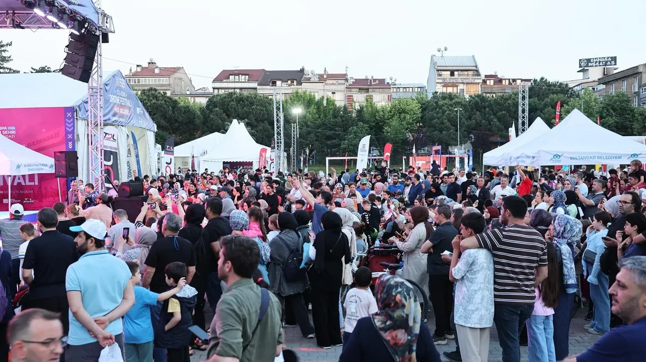 Sultangazi’de nefes kesen organizasyon! Drone Festivali'ne yoğun ilgi