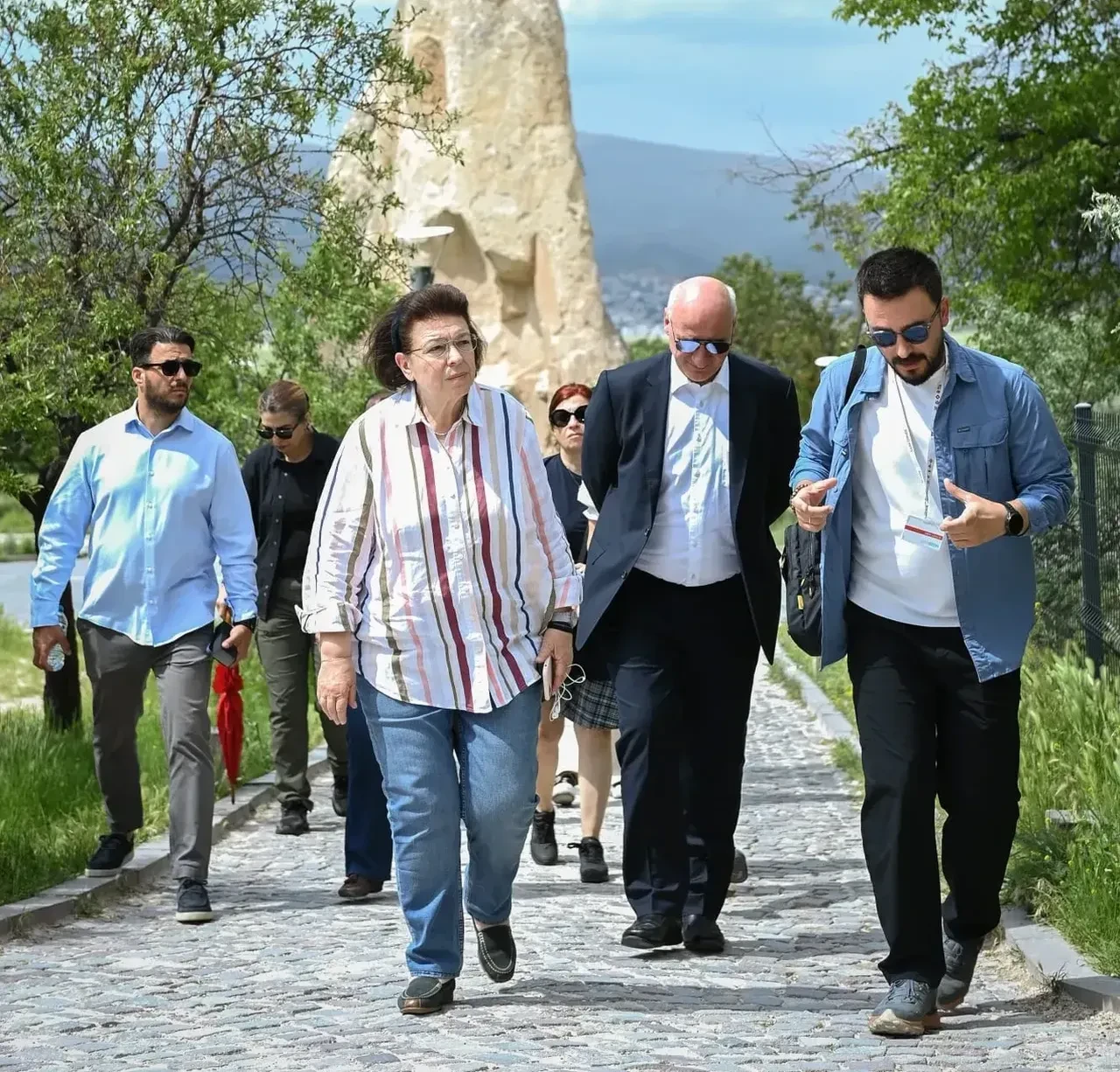 Yunan Bakan Kapadokya turunda! Forum bitti, Mendoni tarihin izini sürdü