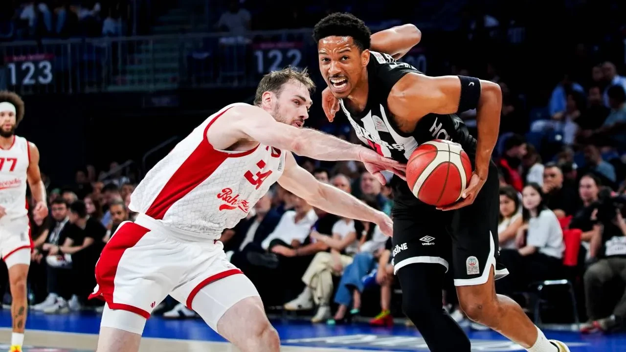 Beşiktaş GAİN, seriyi son maça taşıdı! Siyah-beyazlılar, Bahçeşehir Koleji'ni 73-71 yendi