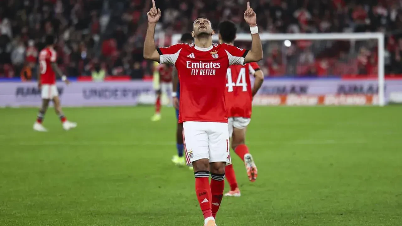 Beşiktaş Vangelis Pavlidis için teklif yaptı! Benfica'dan dudak uçuklatan talep