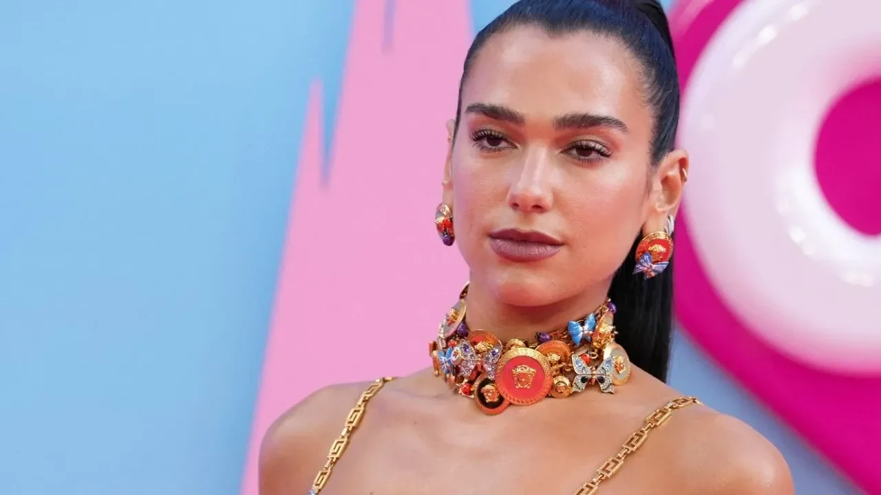 Dua Lipa’nın 137 mekanlık listesi ortaya çıktı: Türkiye’deki favorisi şaşırttı!