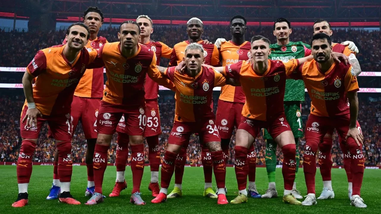Galatasaray'da Jhon Duran gelişmesi! Sarı-kırmızılılardan yıldız ismi şaşırtan talep