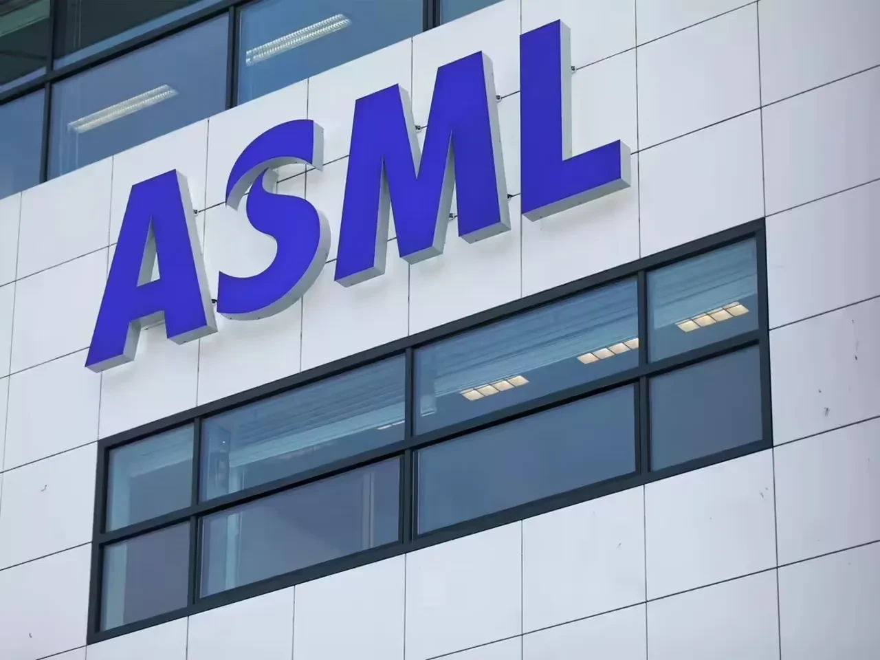 Yapay zeka devriminin kilit taşı! ASML Avrupa'nın en büyüğü oldu