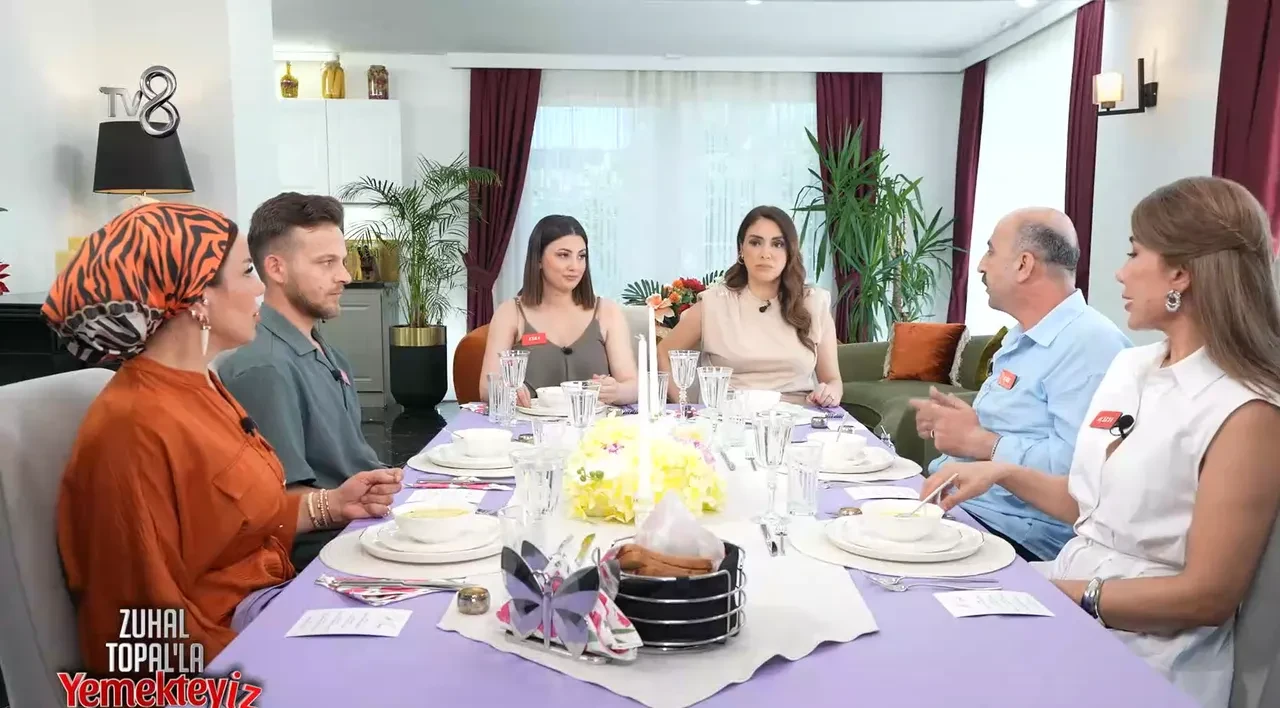 Yemekteyiz Esra kimdir, kaç yaşında? Yemekteyiz Esra Şahintaş aslen nereli?