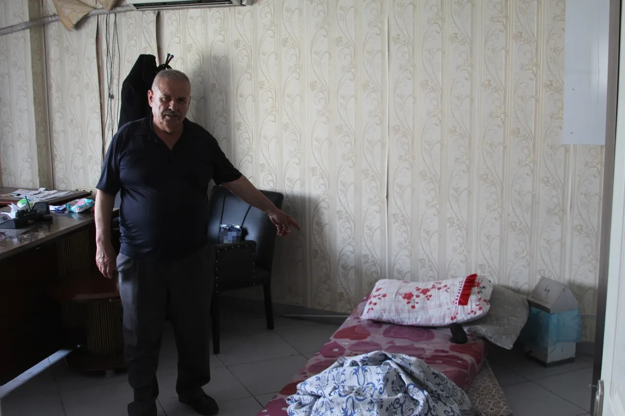 Adana'da film gibi olay! Ünlü tatlıcının senelerdir yaşamadığı kalmadı: Biat etmediği için tüm malına çöktüler