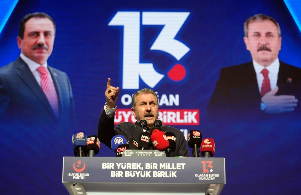 Cumhurbaşkanı Erdoğan'dan Mustafa Destici'ye tebrik