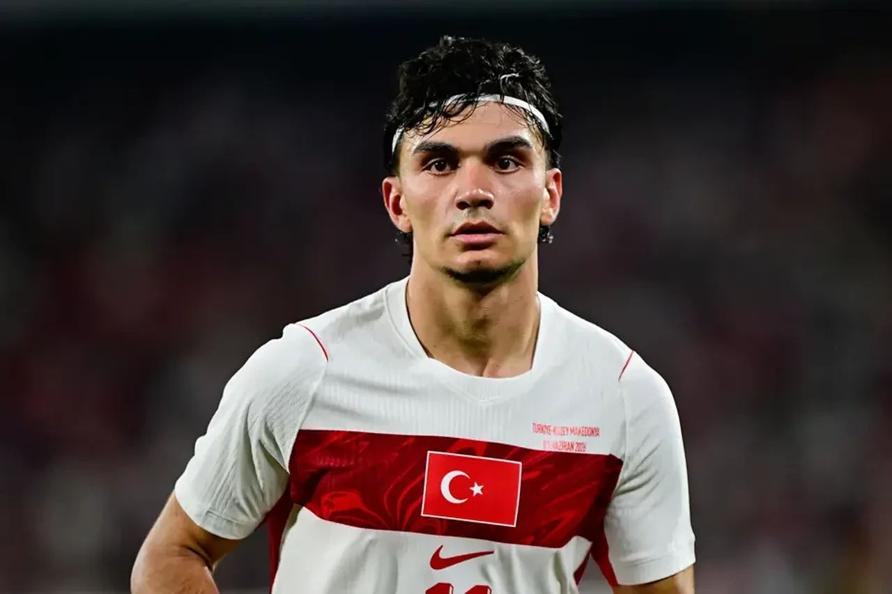 Galatasaray'dan Can Uzun için tarihi teklif! Okan Buruk ısrarla onu istedi: Masaya konan rakam şoke etti