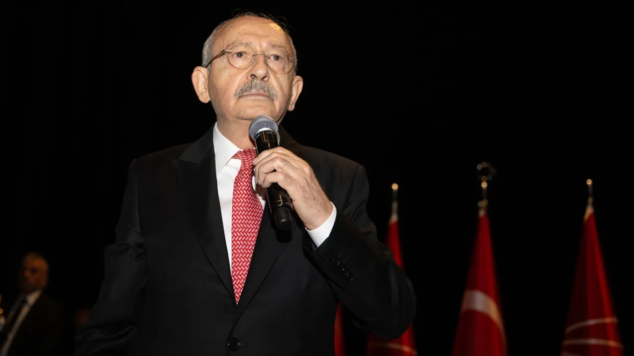 Mehmet Faraç: Rüşvetçiler ve aşiretleri belediyeye dolduranlar CHP'den defolup gidecek