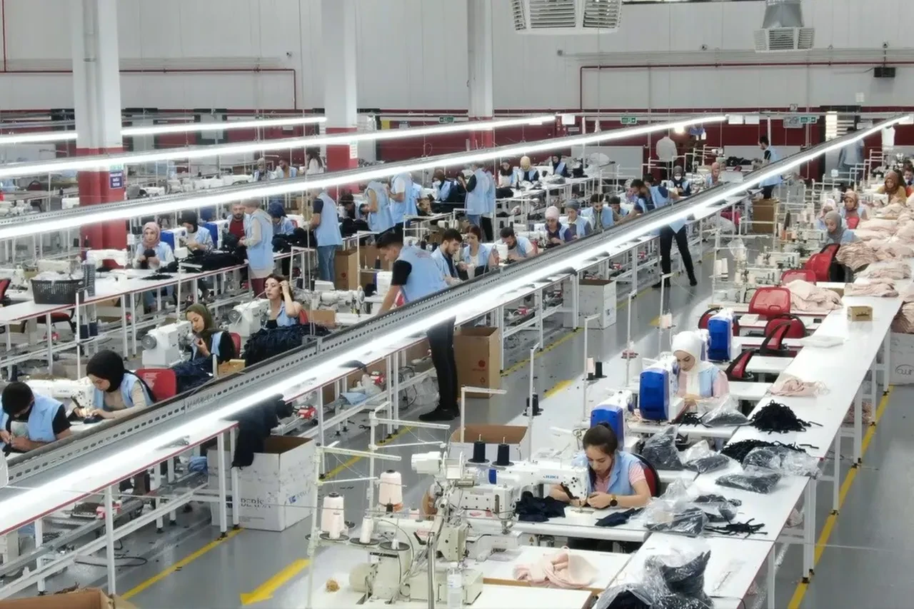 Yıllık izin için kritik 'hafta tatili' kararı! Yargıtay son noktayı koydu